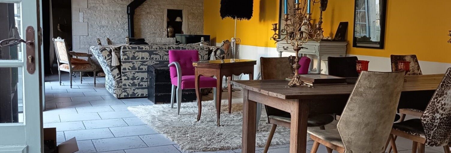 Maison 7 Pièces 218 m² à vendre à Haimps (17160)
