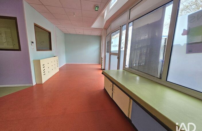 Vente Murs commerciaux 156 m&sup2; — photo 2