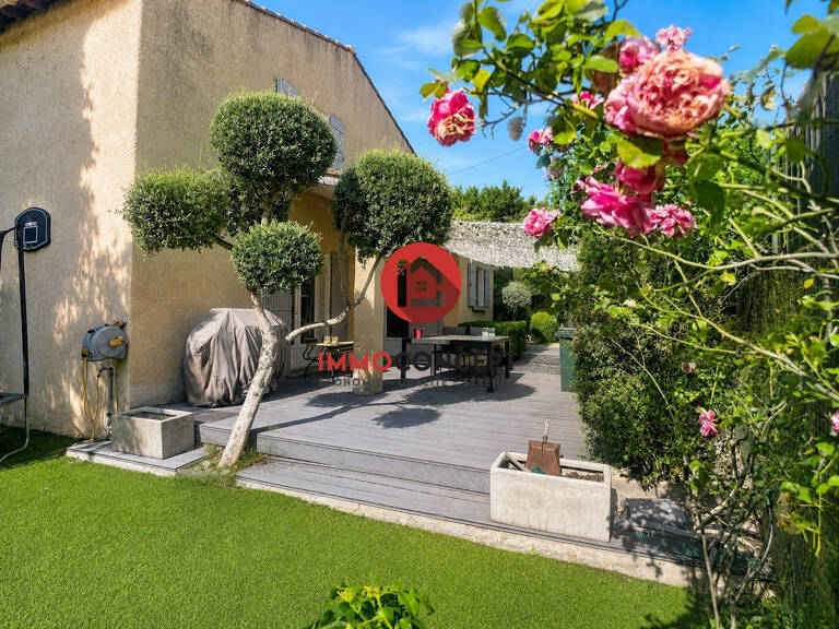 Villa - 3/4 pièces - 104 m²  2 chambres, garage & jacuzzi — photo 1
