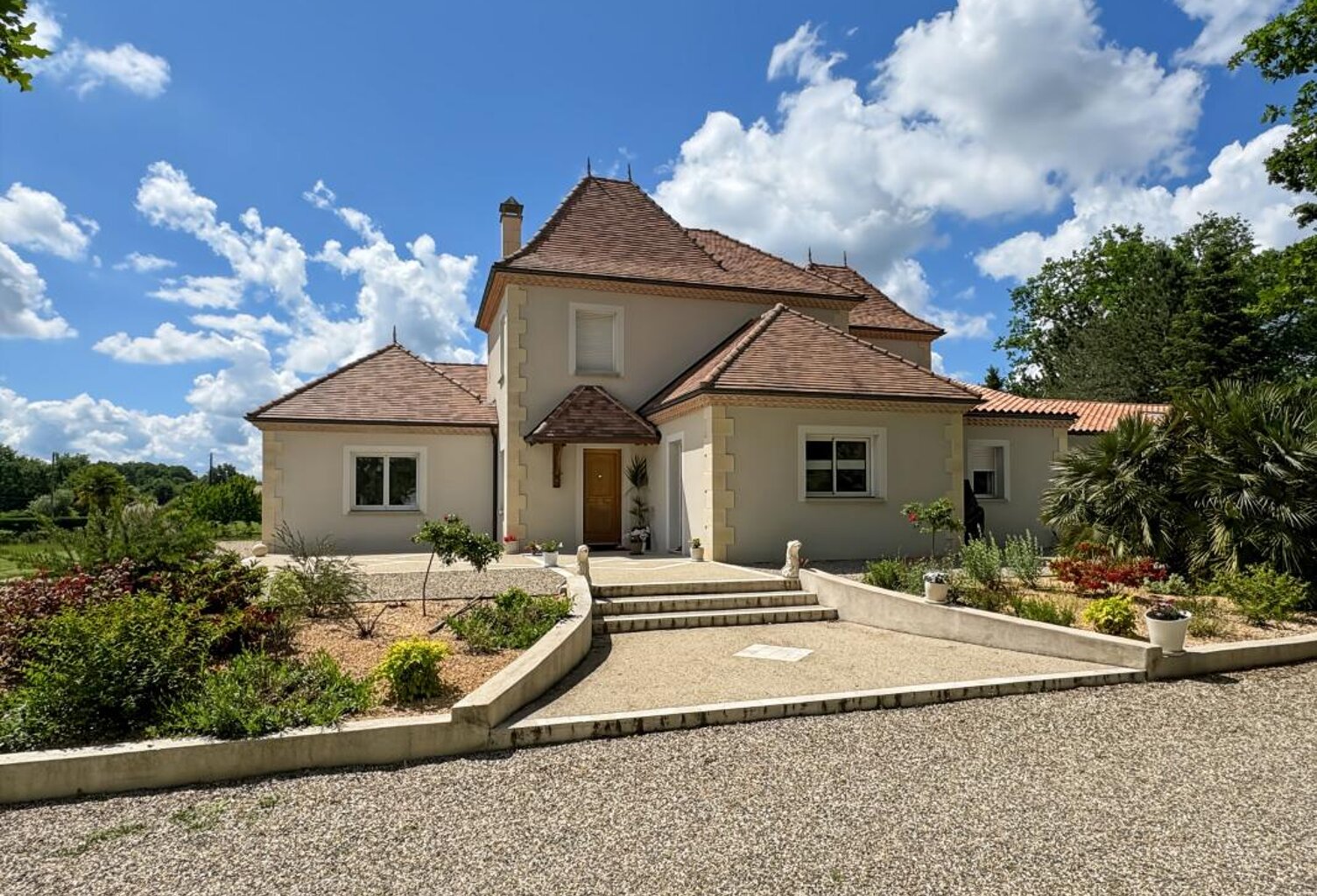 Maison À Vendre — photo 1
