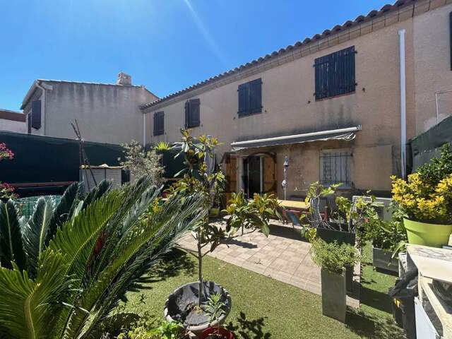 MAISON DE VILLE - T4 - JARDIN - BOX FERME — photo du bien