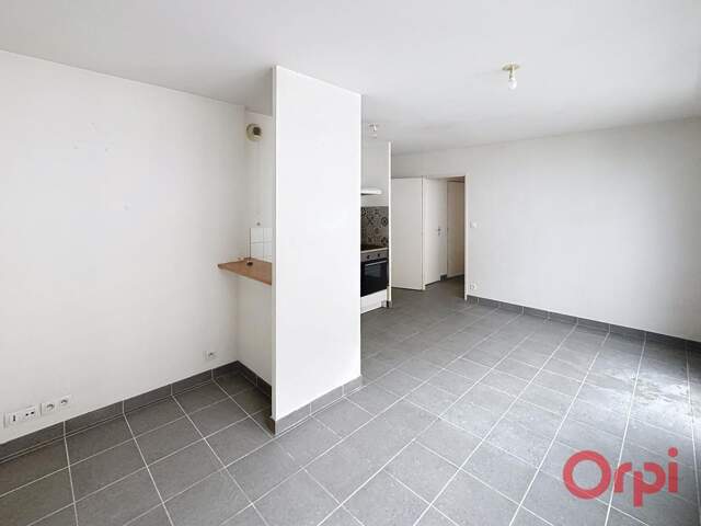 Brest Centre – Saint-Martin | Appartement T3 avec balcon, ascenseur et parking — photo du bien