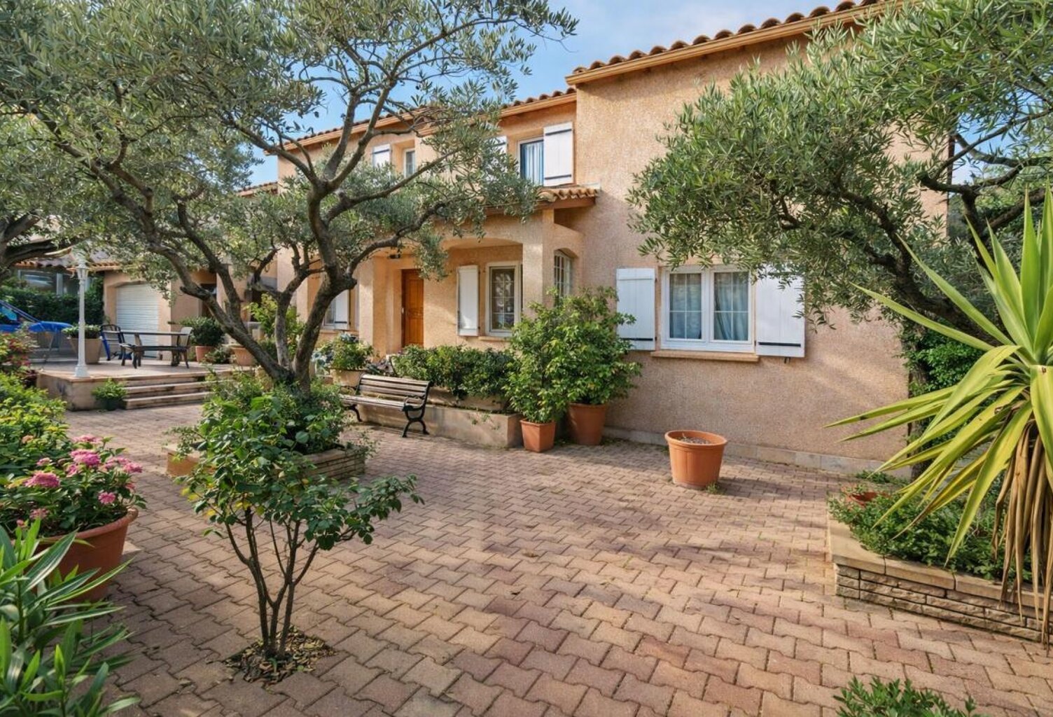 Maison À Vendre — photo 1