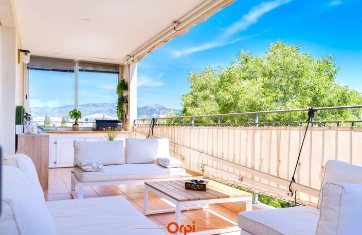 Appartement À Vendre — photo 2
