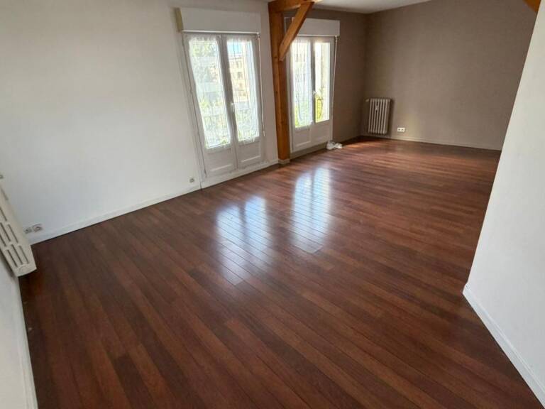 Appartement T4 à louer — photo 1