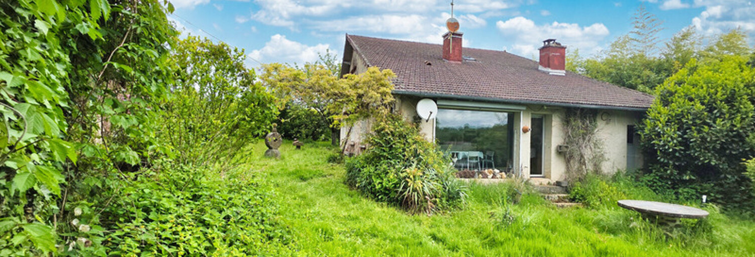 Maison 12 Pièces 180 m² à vendre à Mauriac (15200)