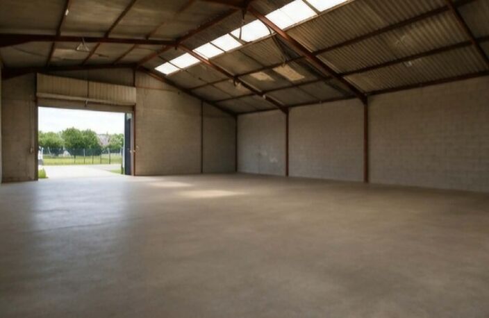 À LOUER – BÂTIMENT D'ACTIVITÉ 160 m² – SECTEUR CAP NORD – REDON — photo 2