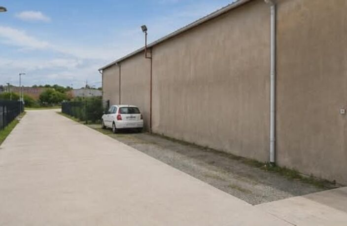 À LOUER – BÂTIMENT D'ACTIVITÉ 160 m² – SECTEUR CAP NORD – REDON — photo 3