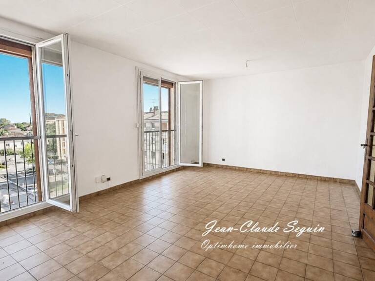 SALON DE PROVENCE (13) | appartement T3 (2 chambres) de 70 m² très lumineux — photo 1