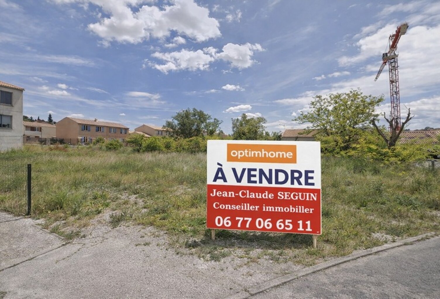 MONTEUX | Terrain constructible de 1 316 m² - Lotissement LES ACACIAS — photo 1