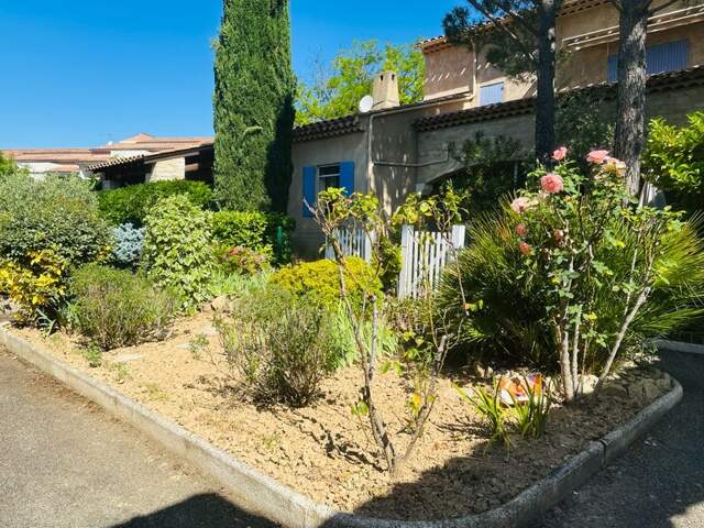 Unique ! Appartement T3 style "Maison" en Rez-de-Jardin à Gréoux les Bains — photo du bien