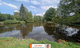 property.type.service  26033 m² à vendre à Le Mayet-de-Montagne (03250)