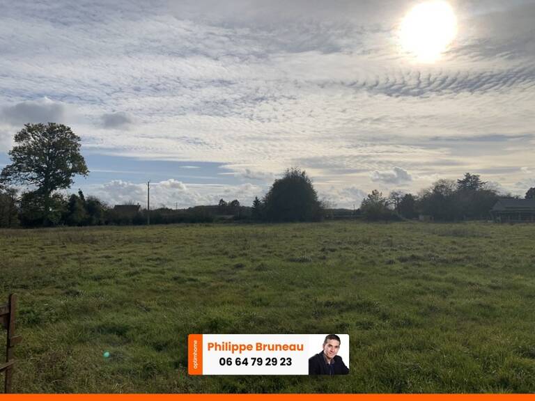 "1692 m² de Possibilités Infinies : Terrain d'Exception à Proximité de Conches en Ouche, Créez Votre Sanctuaire Personnalisé!" — photo 1
