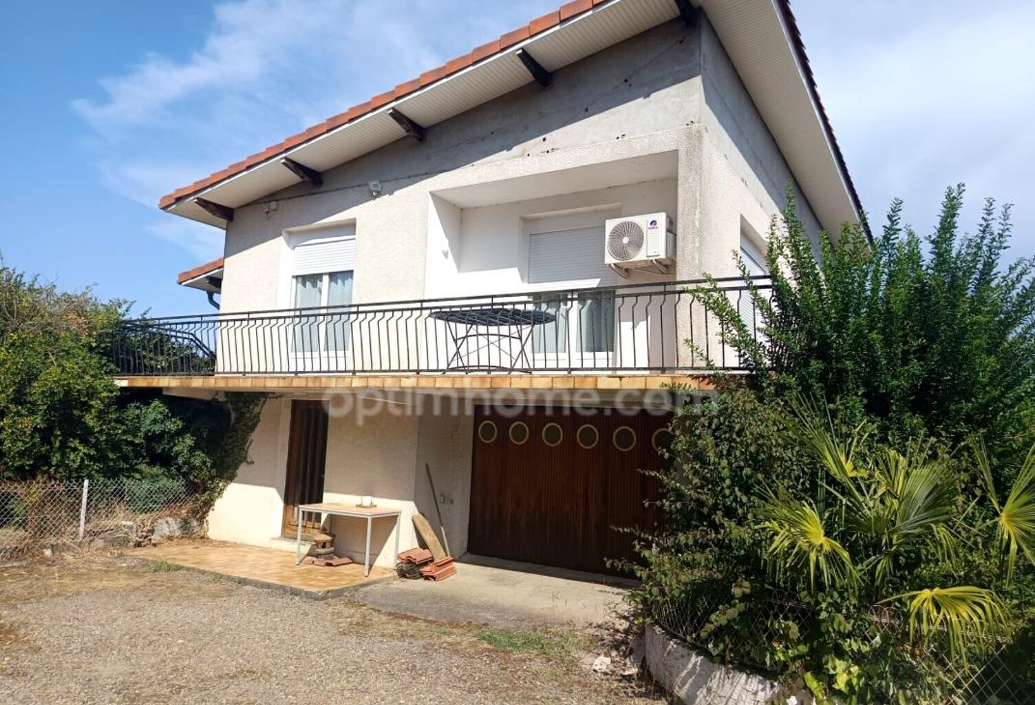 Maison des hauteurs avec vue dégagée et fort potentiel – 1300 m² de terrain — photo 1