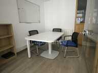 A Vendre : Local pour activité professionnelle ou bureaux au coeur du Grand Bornand - Emplacement stratégique dans une station dynamique — photo 4
