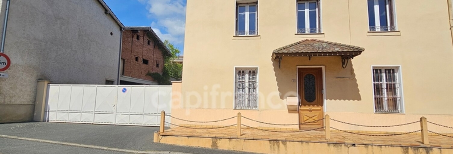 Maison 8 Pièces 184 m² à vendre à Chambost-Longessaigne (69770)