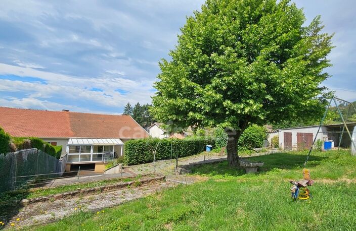 Maison à vendre 8 pièces avec sous-sol garage et dépendances et jardin de 1000 m² CHAMBOST LONGESSAIGNE (69) — photo 4