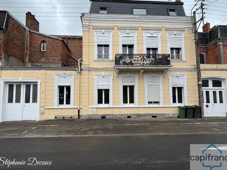 A VENDRE : IMMEUBLE DE RAPPORT À FORT POTENTIEL – CENTRE-VILLE DE FOURMIES (59) — photo 1