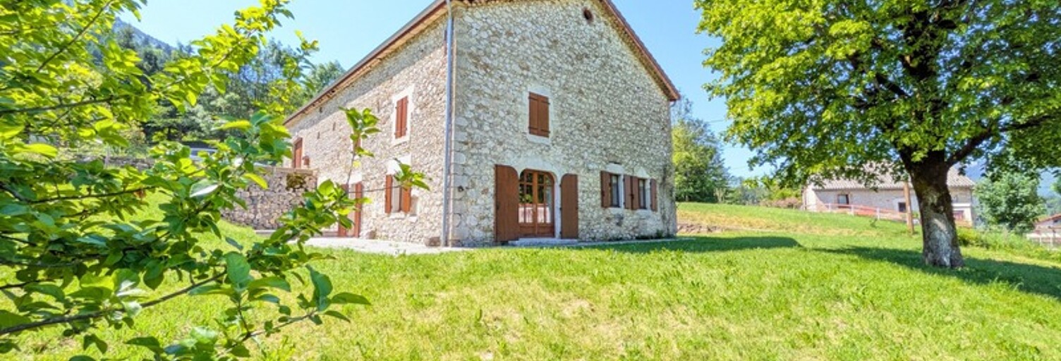 Maison 7 Pièces 164 m² à vendre à Saint-Martin-en-Vercors (26420)
