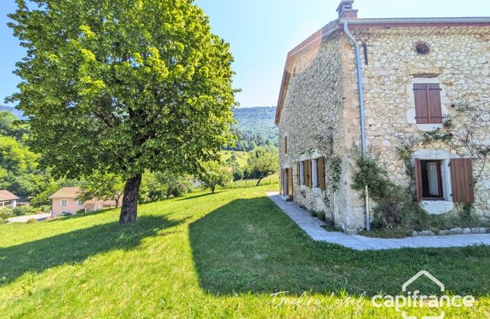 Maison en pierre de 164 m2 - 5 chambres - Jardin - Grange de 200m² - Saint Martin en Vercors (26420) — photo 2