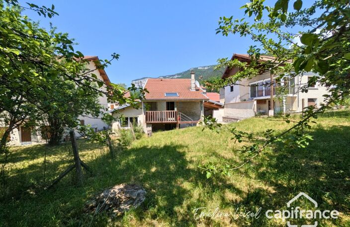 Maison atypique avec jardin - 80m² de dépendances - cour abritée - Saint Martin en Vercors (26420) — photo 2
