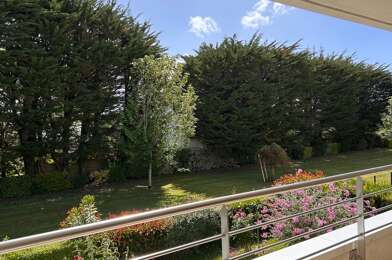 Appartement 4 pièces 370800 €