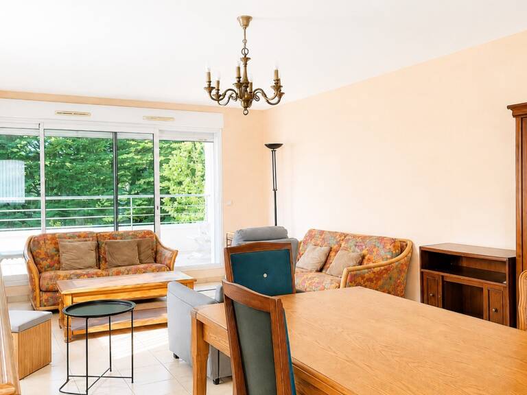 Appartement à vendre 4 pièces VANNES (56) avec deux garages — photo 1