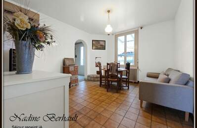 Maison Amilly 45, maison RDC à rénover - appartement et local commercial loué, terrain arboré de 1 538 m².entièrement clos.Centre ville pour famille artisans ou marchand — photo du bien