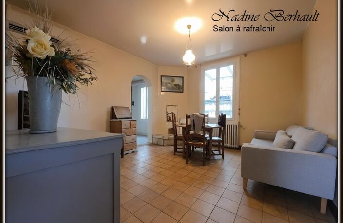 Maison Amilly 45, maison RDC à rénover - appartement et local commercial loué, terrain arboré de 1 538 m².entièrement clos.Centre ville pour famille artisans ou marchand — photo 4