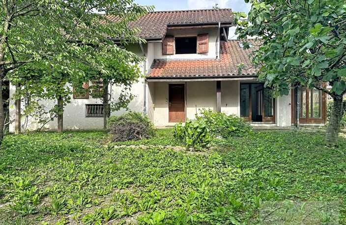 LA TRONCHE, Proche Hôpital, Maison familiale avec 5 chambres — photo 4