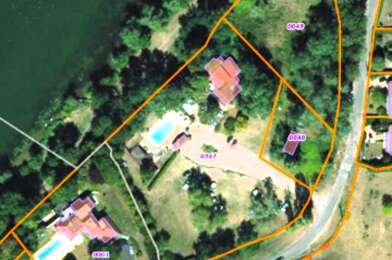 Terrain  520000 €