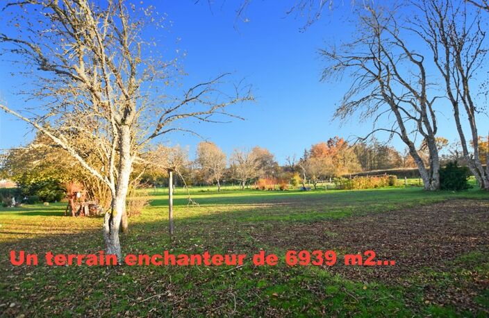 Longère de 136 m2 avec 6900 m2 de terrain, dépendances à Saint emiland — photo 3