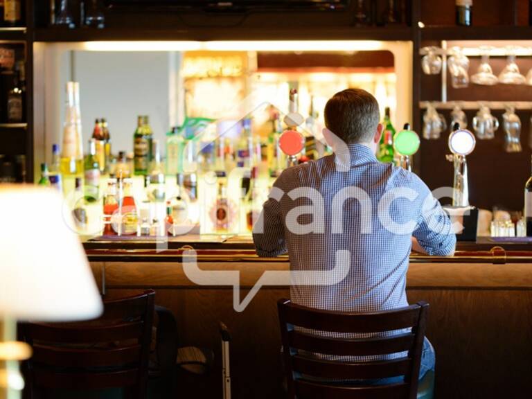 Fonds de commerce de bar tabac FDJ PMU à vendre proche de QUIMPER (29) — photo 1