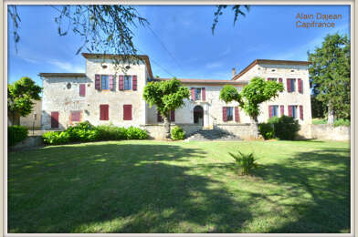 Maison 8 pièces 607425 €