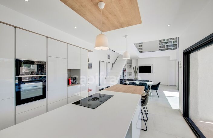 Villa contemporaine récente 8 piéces avec piscine — photo 5