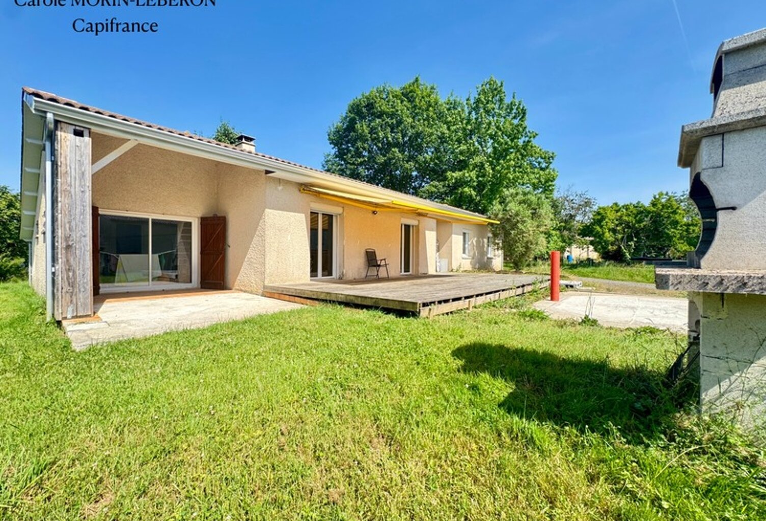 Maison de plain-pied, 4 chambres, double garage et jardin — photo 1