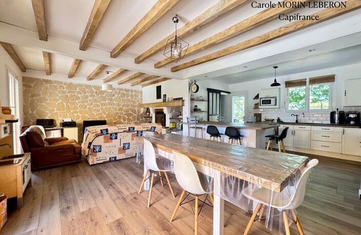 Maison de plain-pied, 4 chambres, double garage et jardin — photo 3