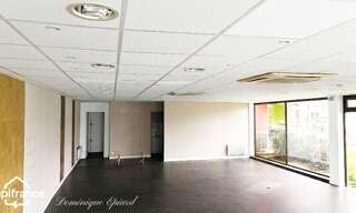 Commerce 1 Pièce 154 m² à louer à Jaunay-Marigny (86130)