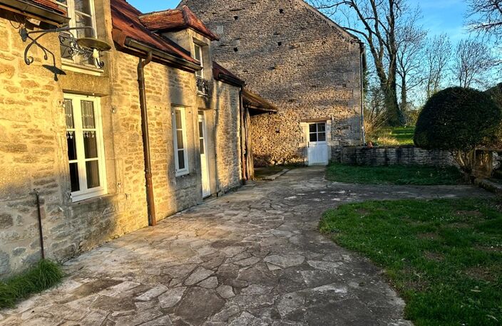 Propriete à vendre 8 pièces proche de POUILLY EN AUXOIS (21) — photo 4