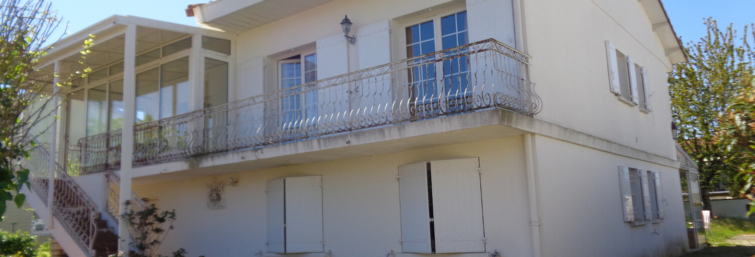 Maison 12 Pièces 210 m² à vendre à Saujon (17600)