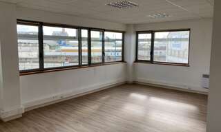 Bureau  130 m² à louer à Brest (29200)