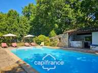 Domaine d’exception de 1,7 hectare – 470 m² habitables – Jusqu’à 20 couchages – Roulotte aménagée – Piscine – Parc arboré aux arbres centenaires — photo 4