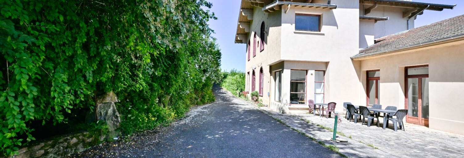 Appartement 4 Pièces 90 m² à vendre à Yzeron (69510)