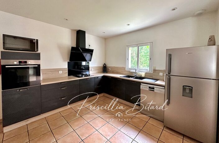 Maison à vendre 5 pièces ARDILLIERES (17) — photo 5