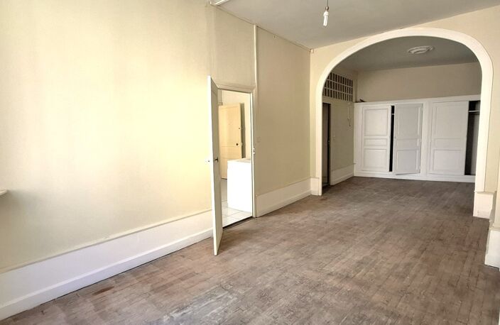 Appartement en 1 ou 2: total= 128 m2, MONTIGNAC-Lascaux (24) — photo 4