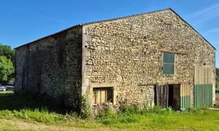 Maison 1 Pièce 170 m² à vendre à Saint-Coutant-le-Grand (17430)