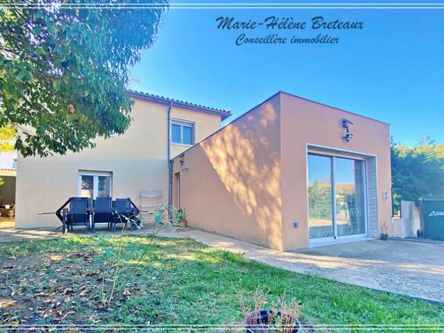 Maison à vendre 6 pièces AGEN (47) Charmante maison familiale dans une impasse calme 156M² — photo du bien