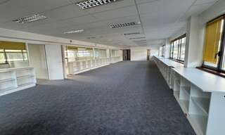 Bureau  220 m² à louer à Brest (29200)