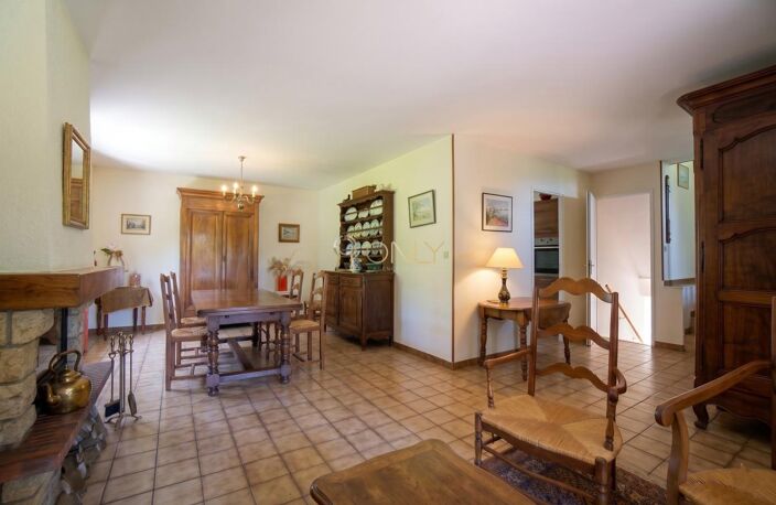 Poleymieux-au-Mont-d'Or-Maison- 116m²-4 pièces — photo 5
