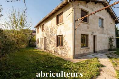 Bureau  990000 €